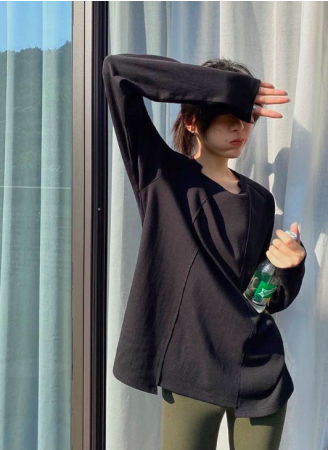 單穿內搭都超級優秀的設計踢 特499  Y8000828